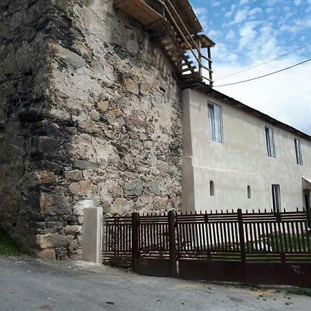 Hotel Guesthaus King Seti Mestia Exterior foto